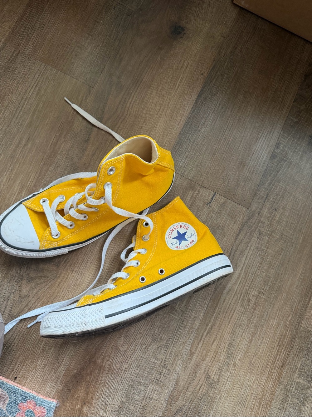 Converse Yellow High Top Chuck Taylor All Star - Picture 3 of 4